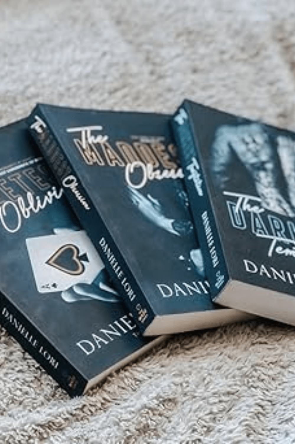 (COMBO SET) The Sweetest Oblivion The Maddest Obsession The Darkest Temptation - Book Monk